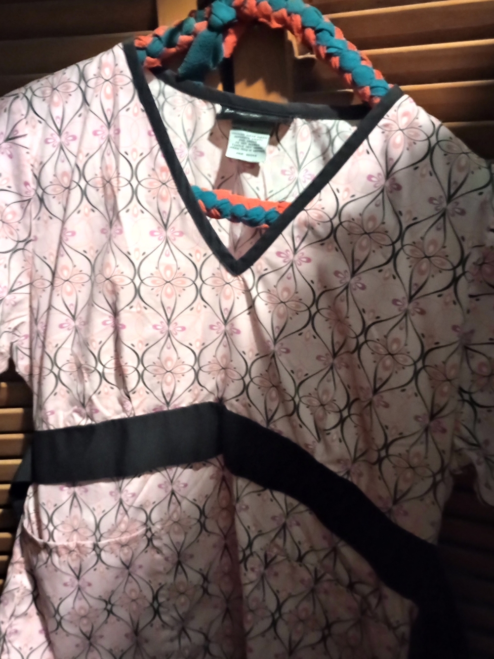 Peaches Uniforms Pink Floral Scrub Top with Black Trim
